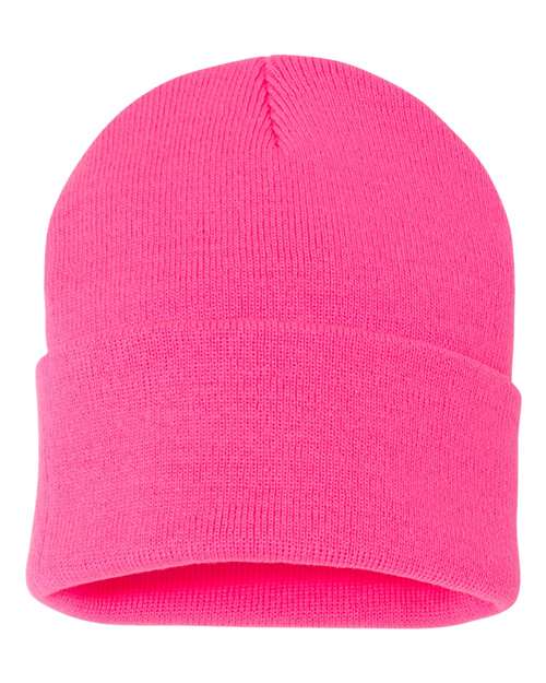 Pink beanie on a white background