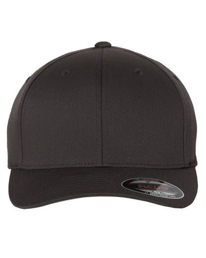 Flexfit 6277 fitted baseball hat in Black, alternate front view.