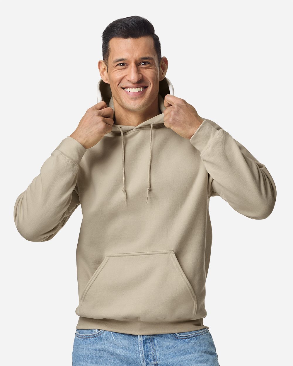 Gildan 18500 Heavy Blend pullover hoodie in Sand, front on model view.
