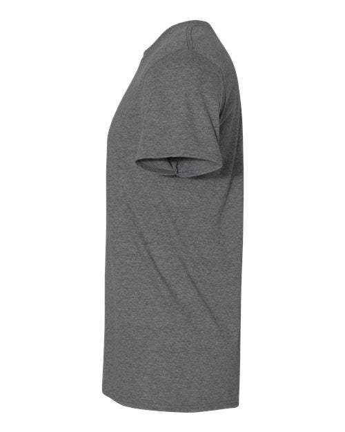 Gildan 64000 Softstyle T-shirt in Heather Dark Grey, side view showing the short sleeve and hem.