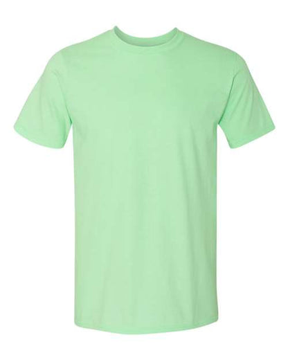 Gildan 64000 Softstyle T-shirt in Mint Green, front view showing the crew neckline and short sleeves.