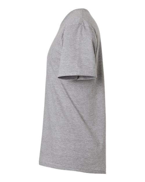 Gildan 64000 Softstyle T-shirt in Sport Grey, side view showing the short sleeve and hem.