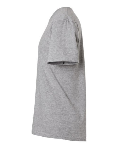 Gildan 64000 Softstyle T-shirt in Sport Grey, side view showing the short sleeve and hem.