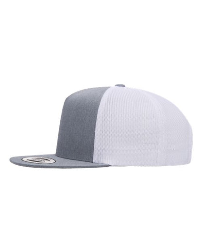 Yupoong 6006 flat brim trucker hat in Heather/ White, angled side view.
